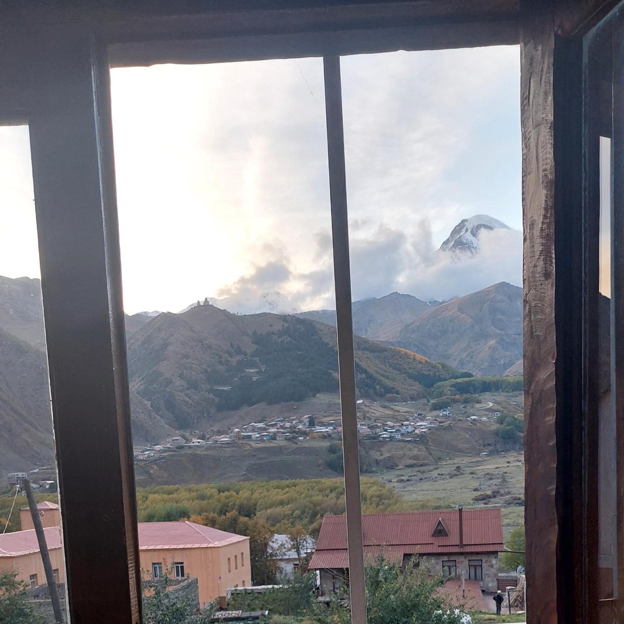 Hotel The White House Kazbegi Zimmer foto